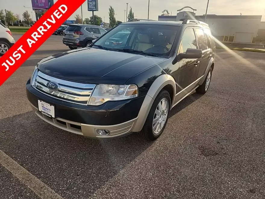 2009 Ford Taurus X Eddie Bauer photo 1