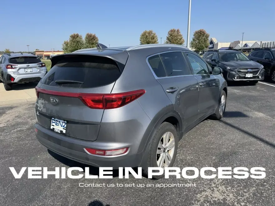 2017 Kia Sportage LX photo 1