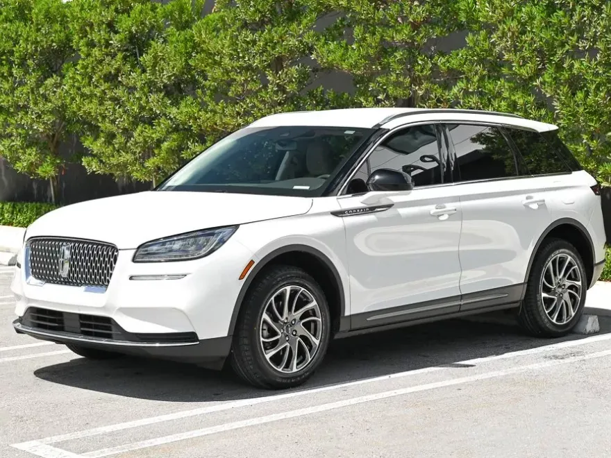 2021 Lincoln Corsair Standard photo 1