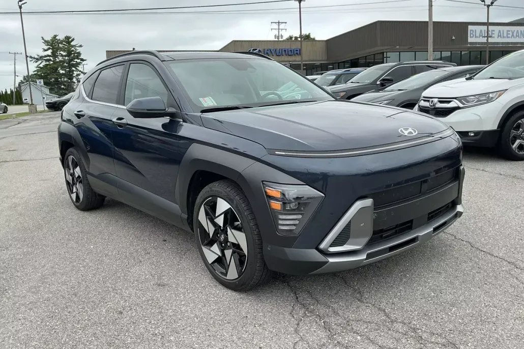 2024 Hyundai Kona Limited photo 1