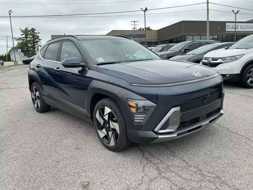2024 Hyundai Kona Limited photo 1