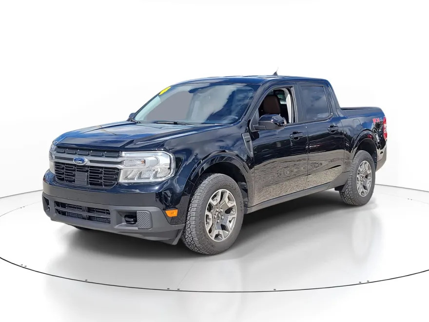 2024 Ford Maverick Lariat photo 1