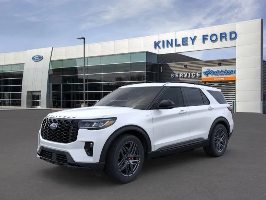 2025 Ford Explorer ST-Line photo 1