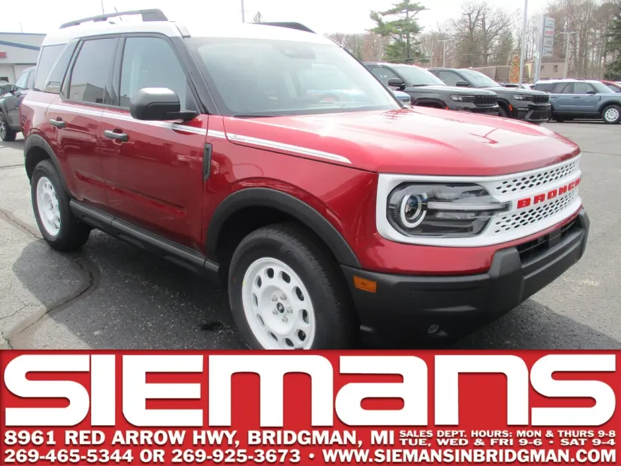 2025 Ford Bronco Sport Heritage photo 1