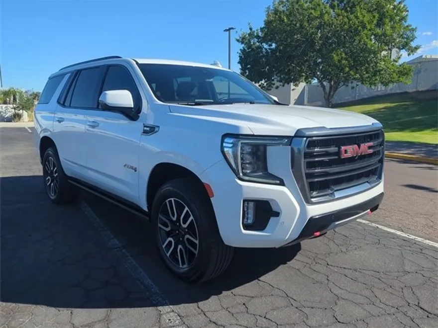 2023 Gmc Yukon AT4 photo 1