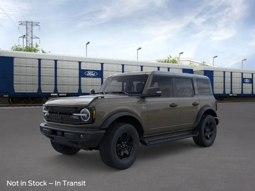 2025 Ford Bronco Outer Banks photo 1