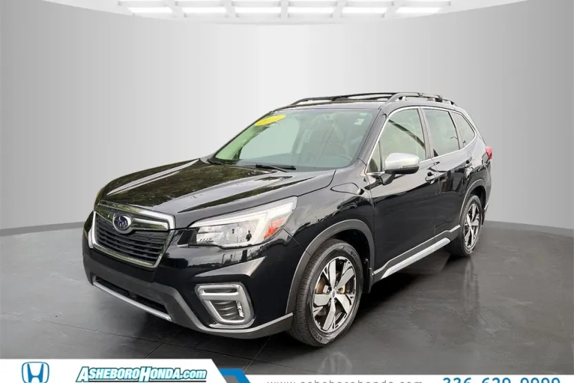 2021 Subaru Forester Touring photo 1