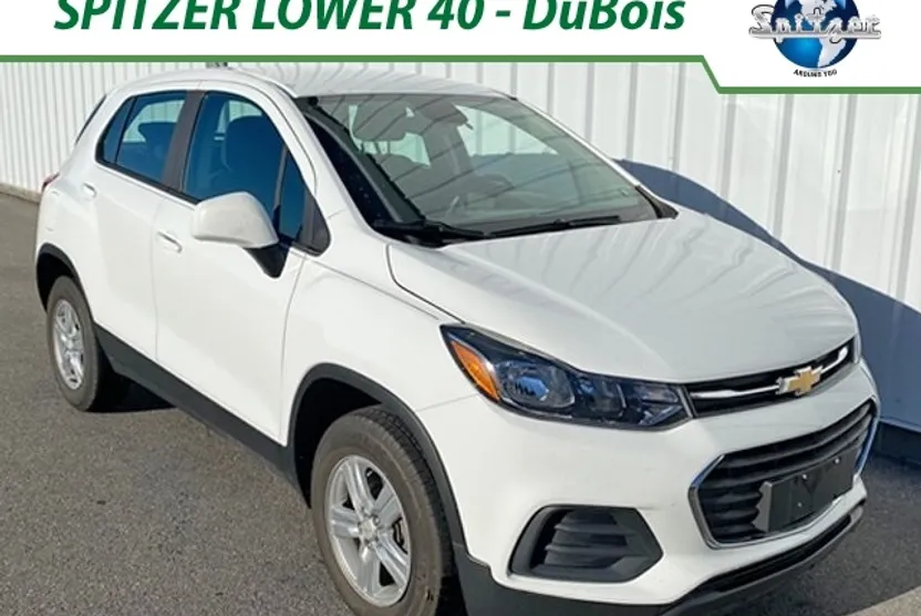 2018 Chevrolet Trax LS photo 1