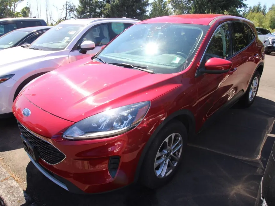 2021 Ford Escape SE photo 1