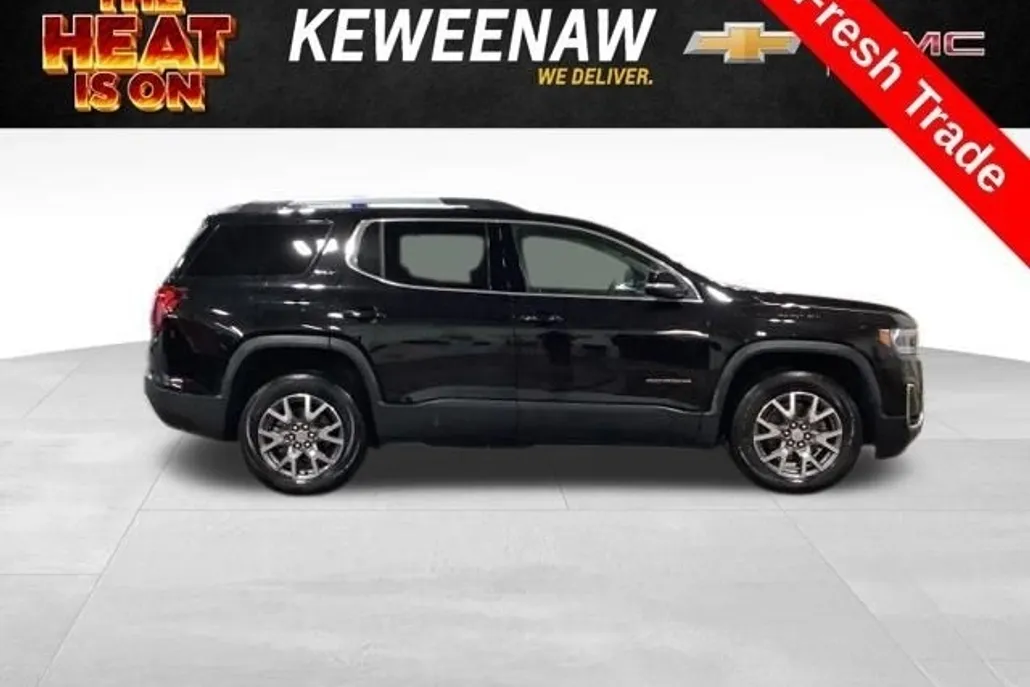 2023 Gmc Acadia SLT photo 1