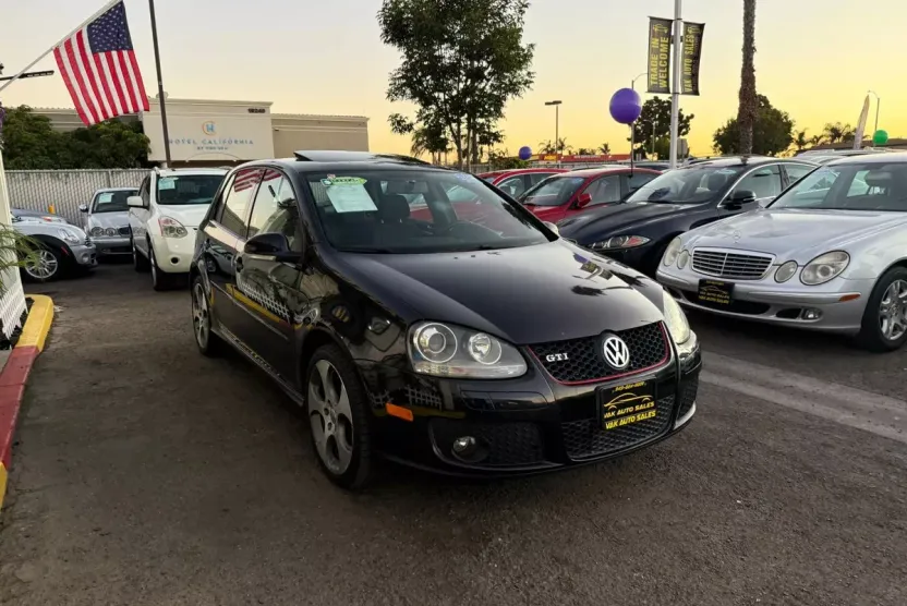 2007 Volkswagen Golf GTI photo 1