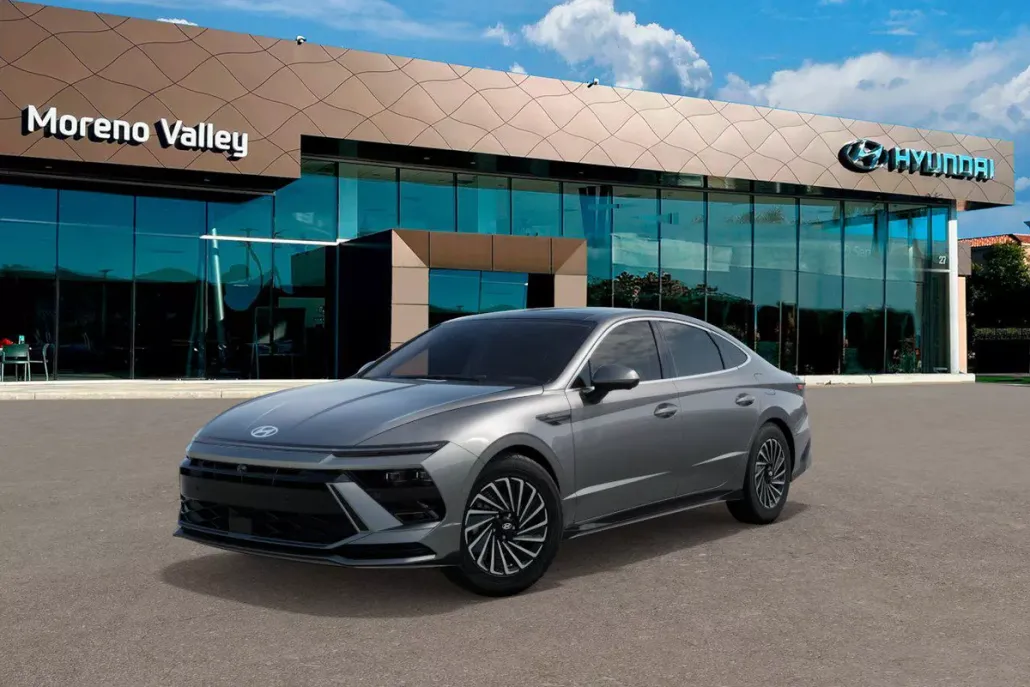 2025 Hyundai Sonata Hybrid Limited photo 1