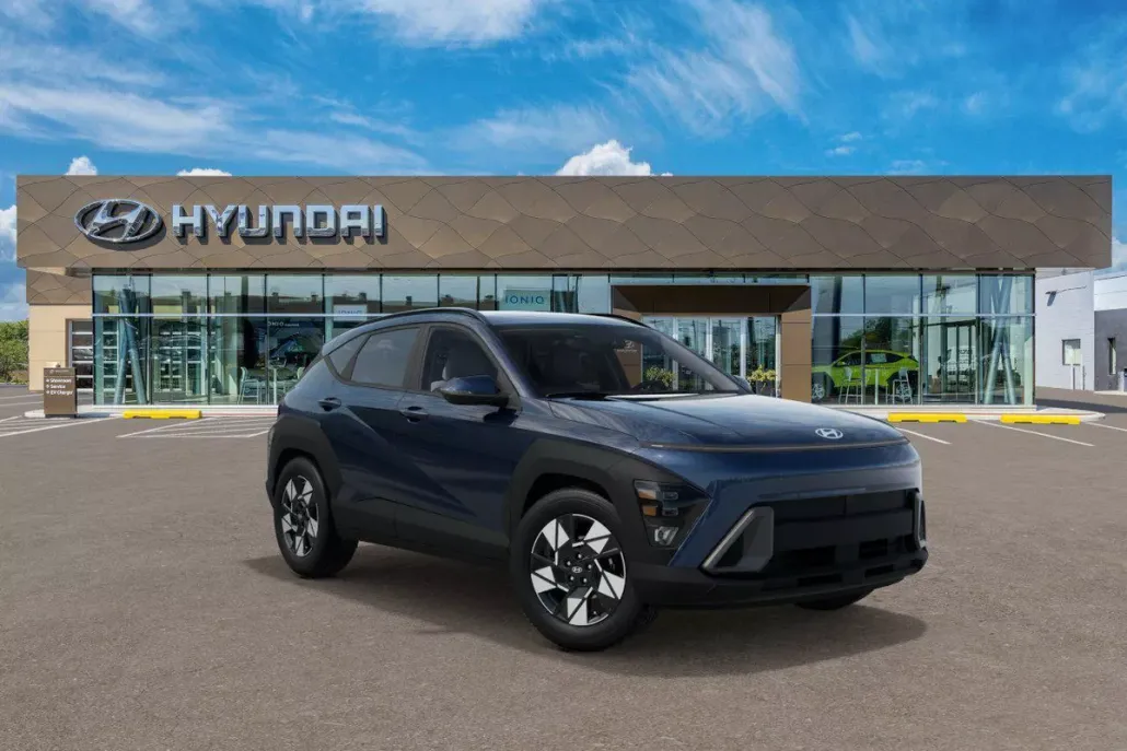 2025 Hyundai Kona SEL photo 1