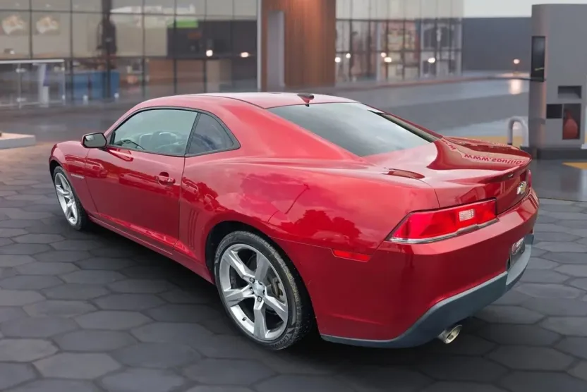 2015 Chevrolet Camaro LS Coupe photo 1