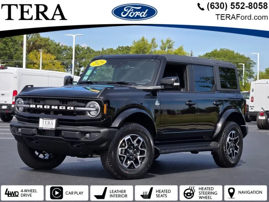 2025 Ford Bronco Outer Banks photo 1
