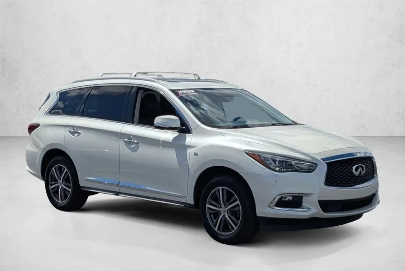 2017 Infiniti QX60 photo 1