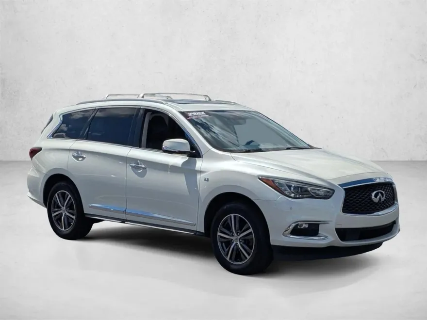 2017 Infiniti QX60 photo 1