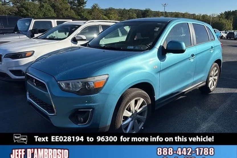 2014 Mitsubishi Outlander Sport ES photo 1