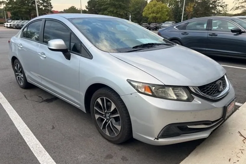 2013 Honda Civic LX photo 1