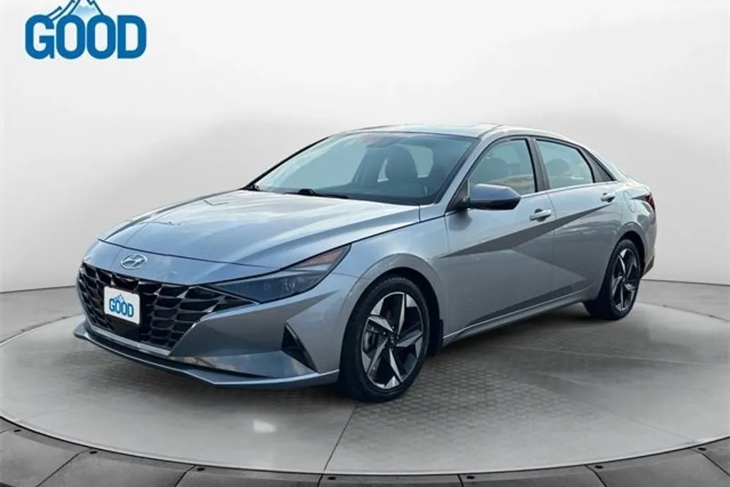 2022 Hyundai Elantra Limited photo 1