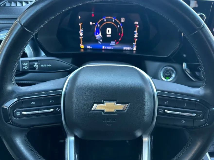 2023 Chevrolet Colorado LT photo 28