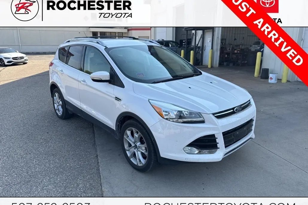 2014 Ford Escape Titanium photo 1