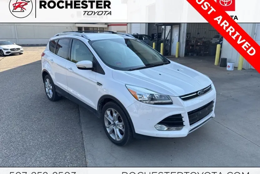 2014 Ford Escape Titanium photo 1