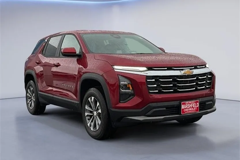 2026 Chevrolet Equinox LT photo 1