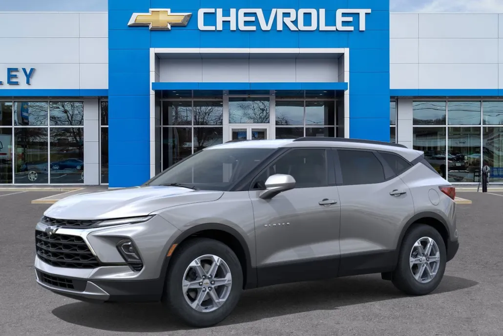 2025 Chevrolet Blazer 2LT photo 1