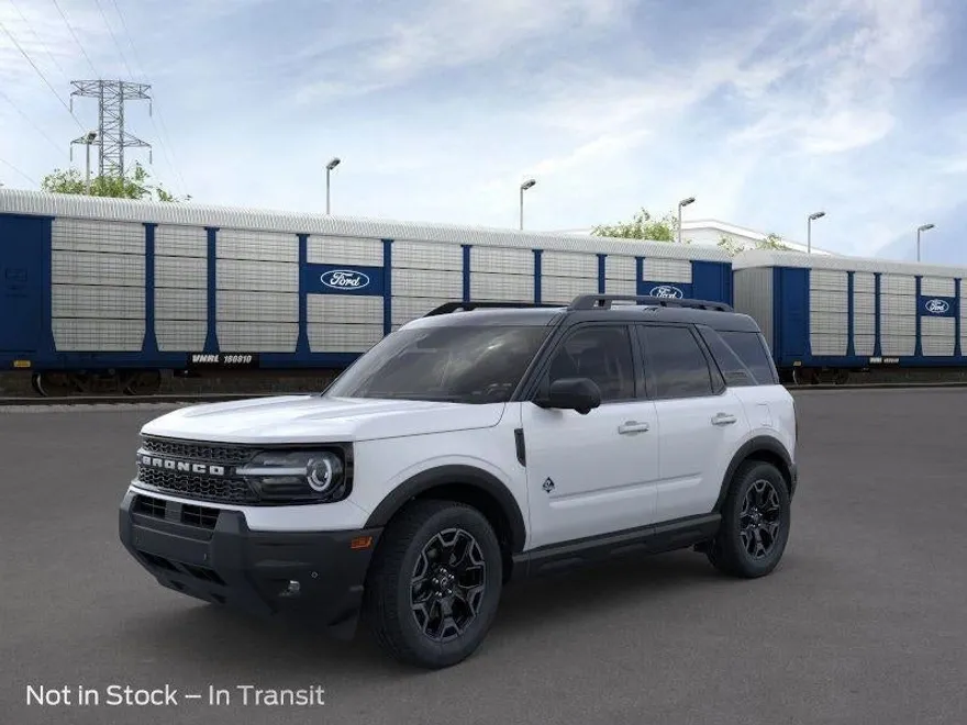 2025 Ford Bronco Sport Outer Banks photo 1
