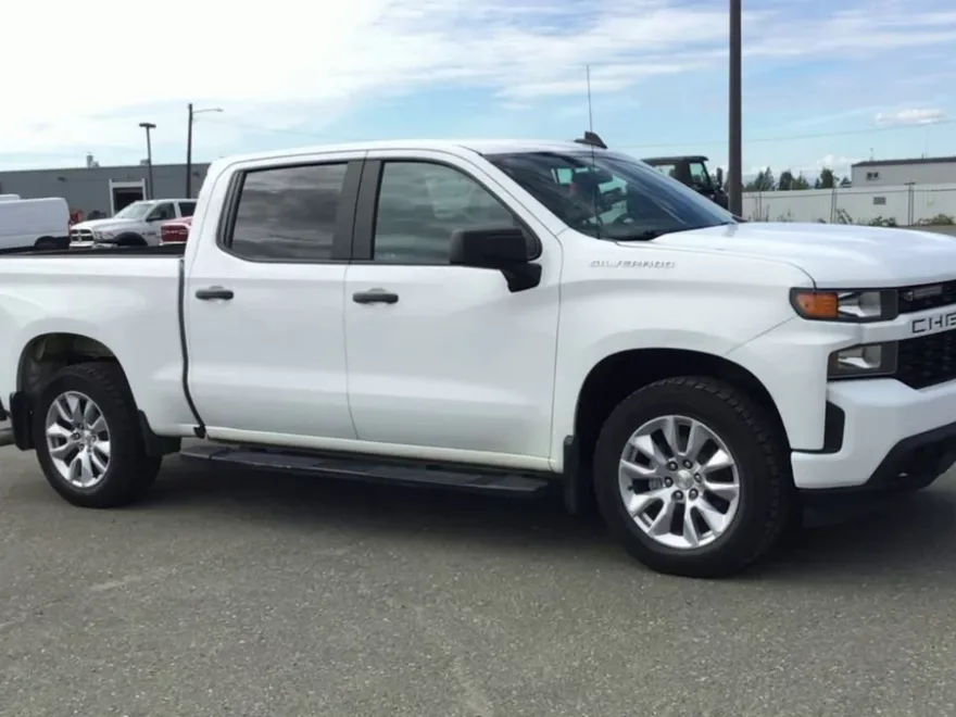 2019 Chevrolet Silverado 1500 Custom photo 1