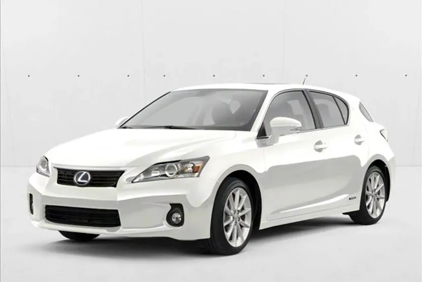 2012 Lexus CT 200h photo 1
