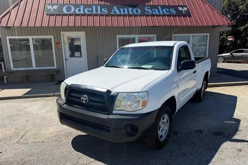 2006 Toyota Tacoma Base photo 1
