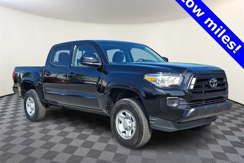 2023 Toyota Tacoma TRD Double Cab photo 1