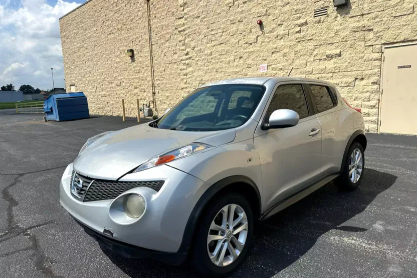 2013 Nissan Juke S photo 1