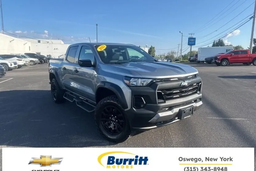 2023 Chevrolet Colorado Trail Boss photo 1