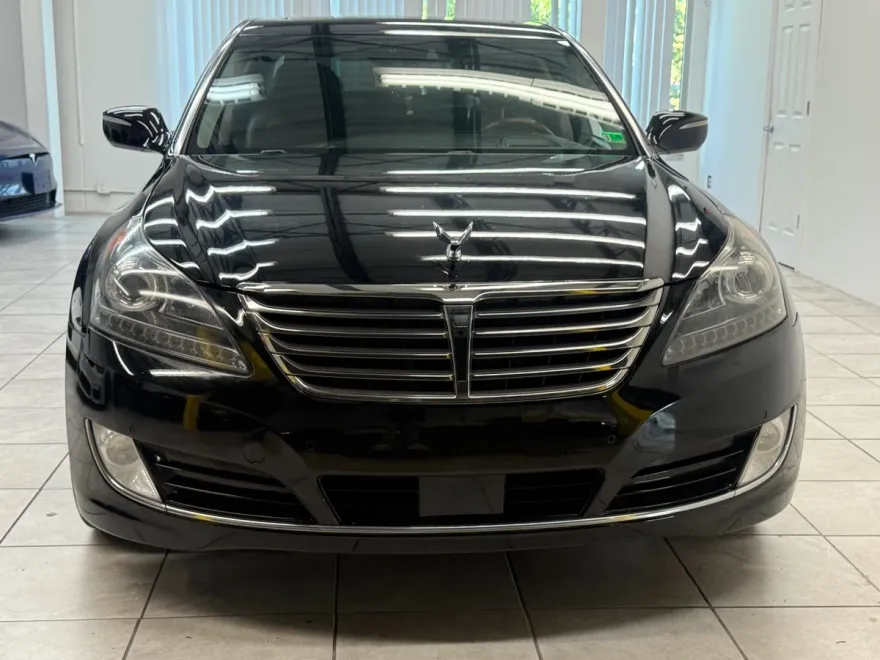 2014 Hyundai Equus Ultimate photo 1