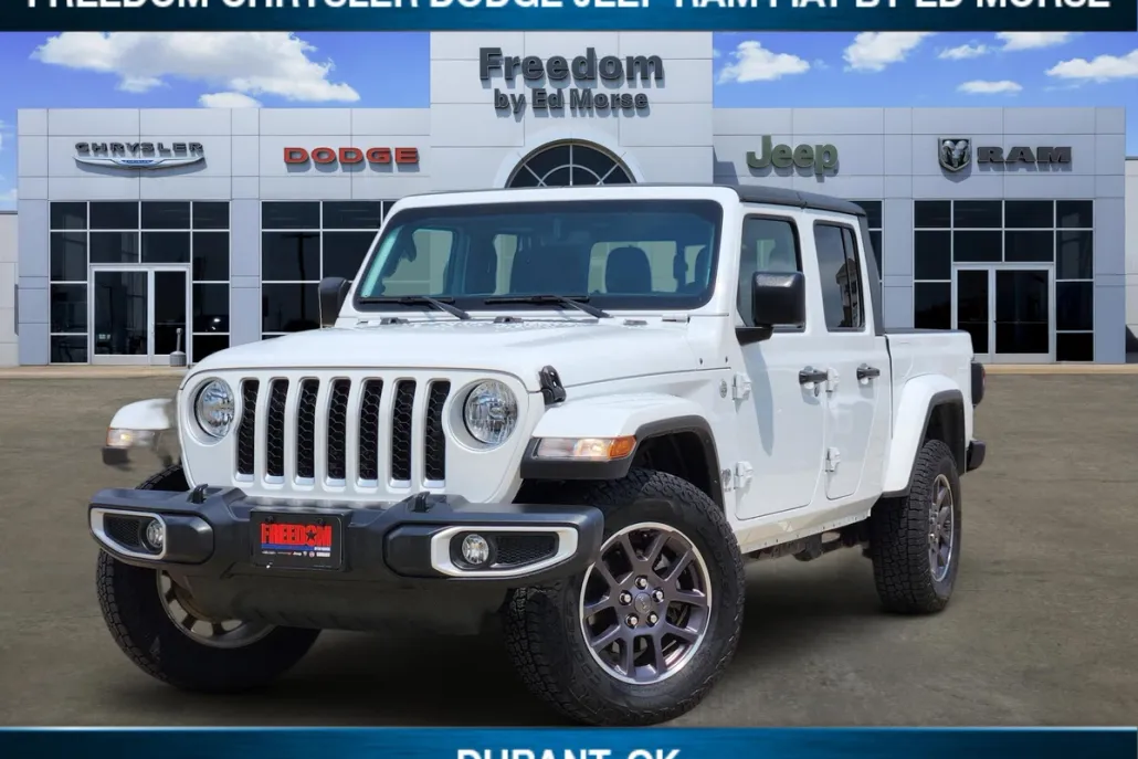 2023 Jeep Gladiator Overland photo 1