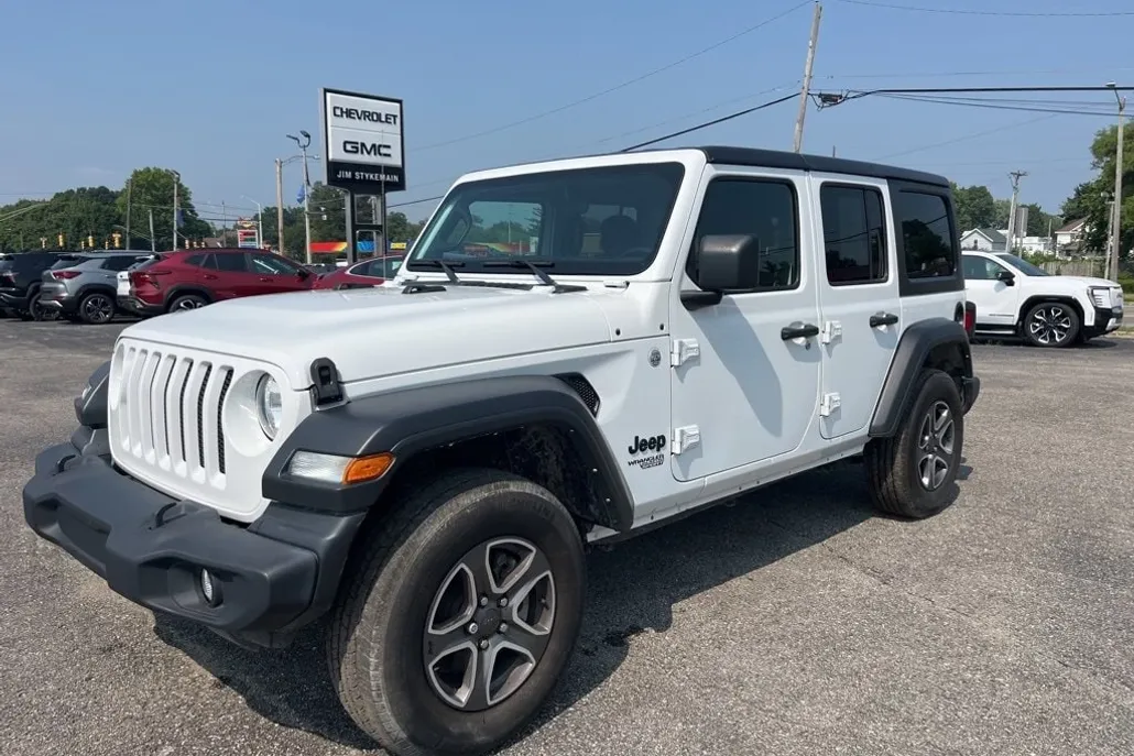 2021 Jeep Wrangler Unlimited Sport photo 1