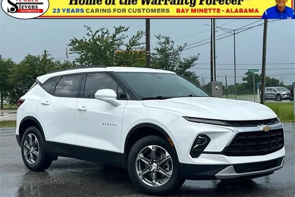 2023 Chevrolet Blazer 2LT photo 1