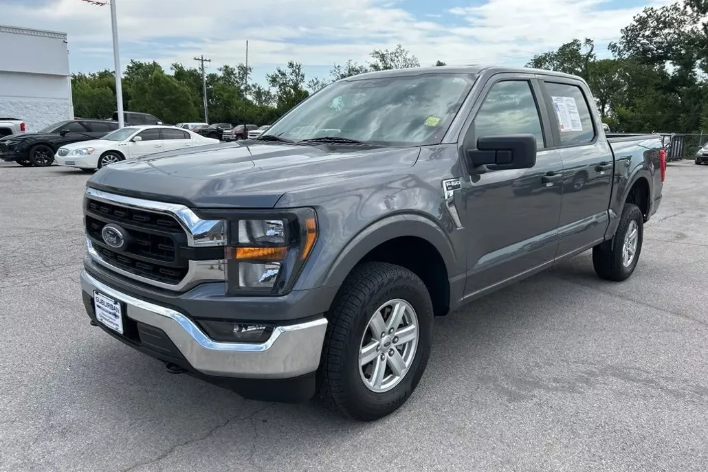 2023 Ford F-150 XL photo 1