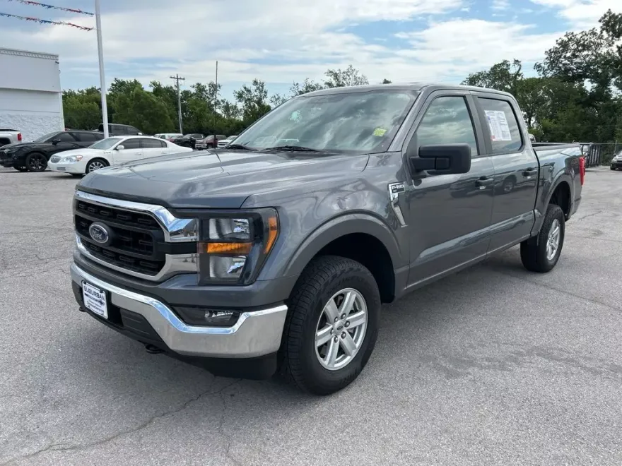 2023 Ford F-150 XL photo 1