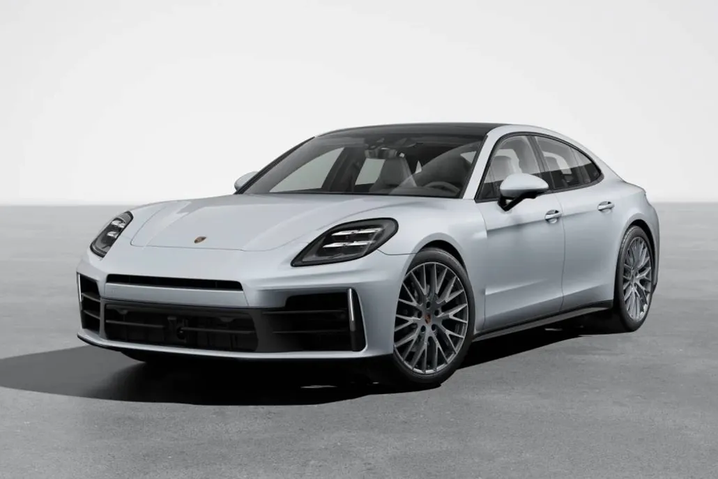2026 Porsche Panamera 4 photo 1