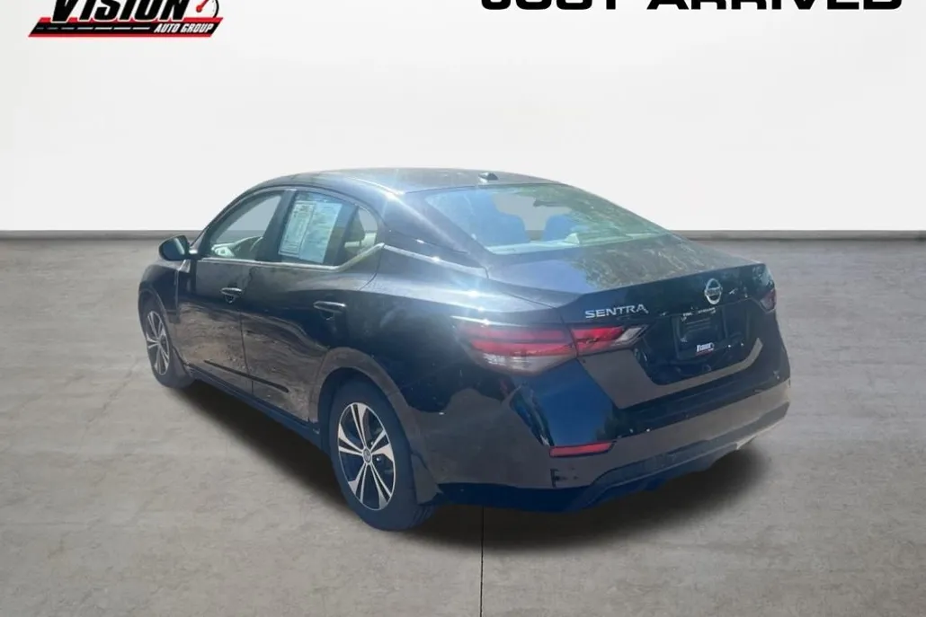 2023 Nissan Sentra SV photo 1