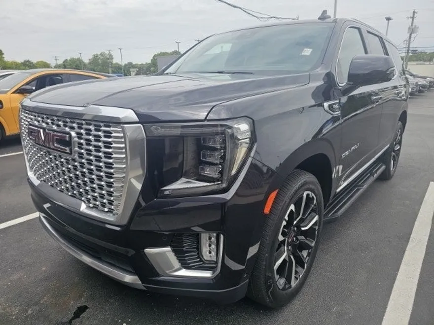 2024 Gmc Yukon Denali photo 1