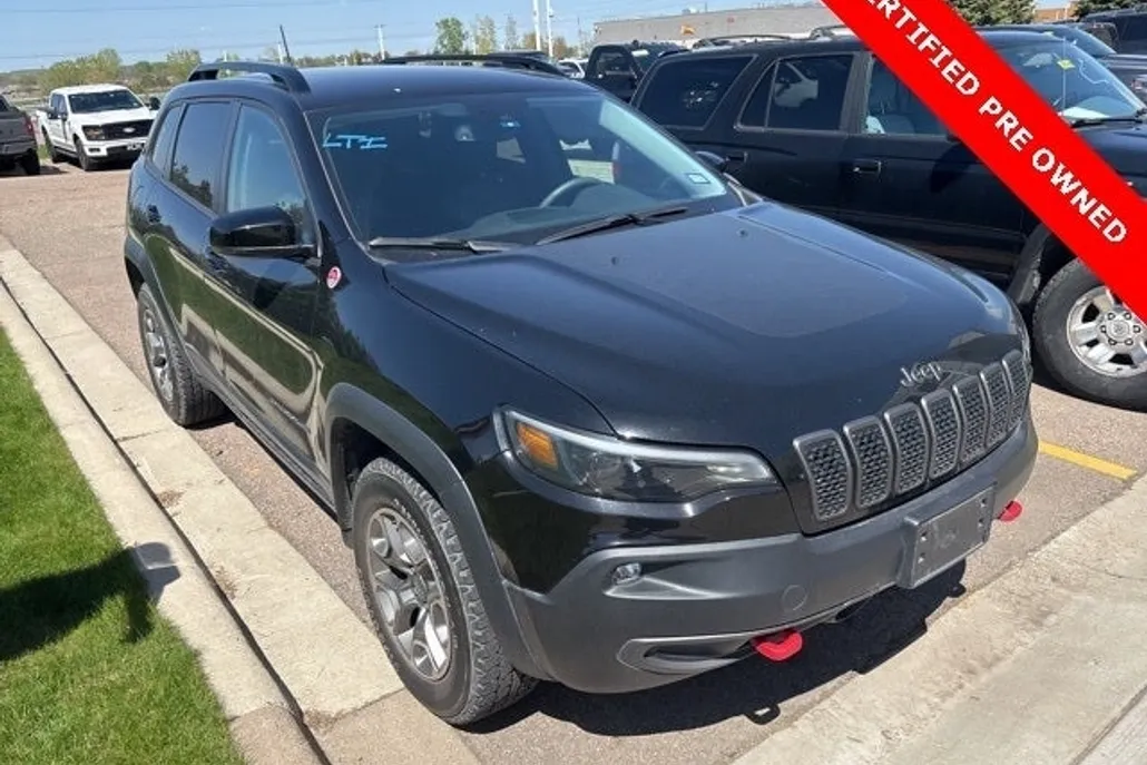 2022 Jeep Cherokee Trailhawk photo 1