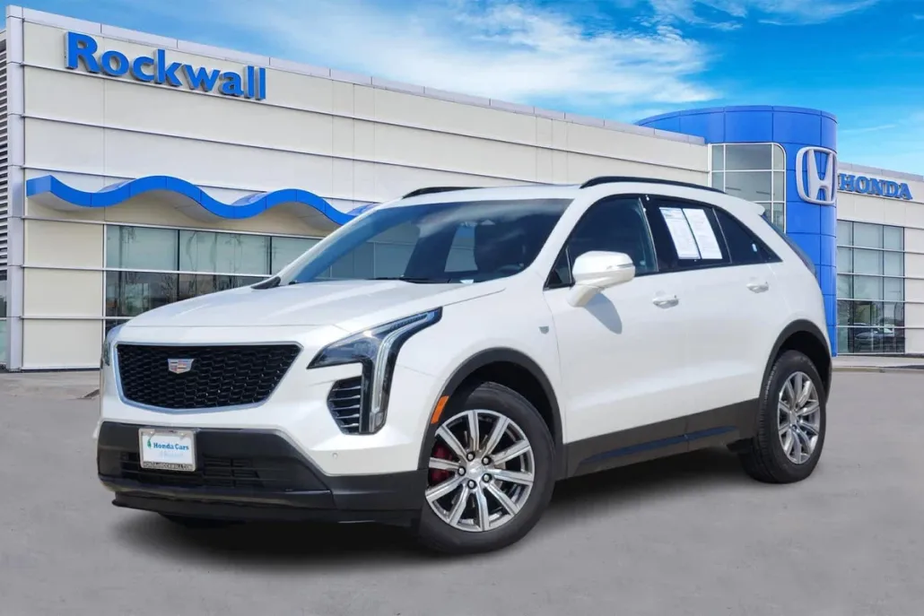 2021 Cadillac XT4 Sport photo 1