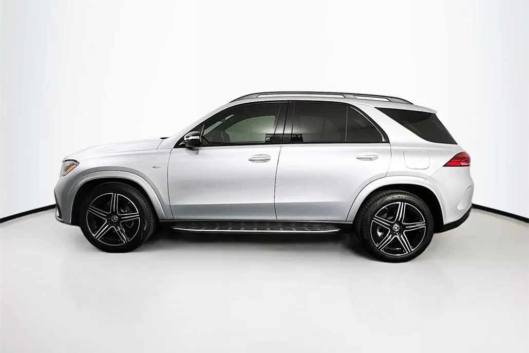 2025 Mercedes Benz GLE 450e 4MATIC photo 1