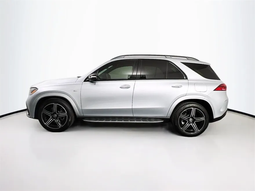 2025 Mercedes Benz GLE 450e 4MATIC photo 1