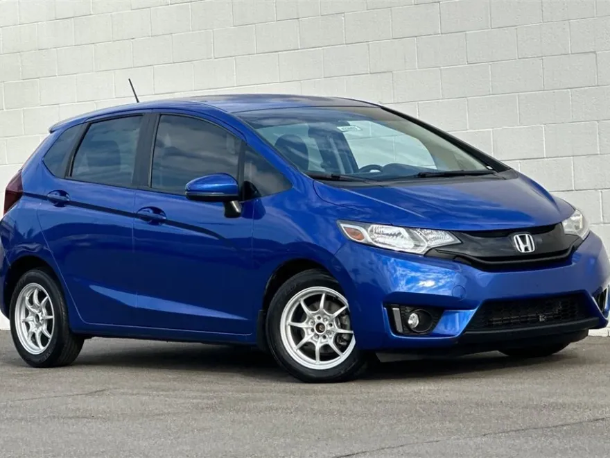 2017 Honda Fit LX photo 1